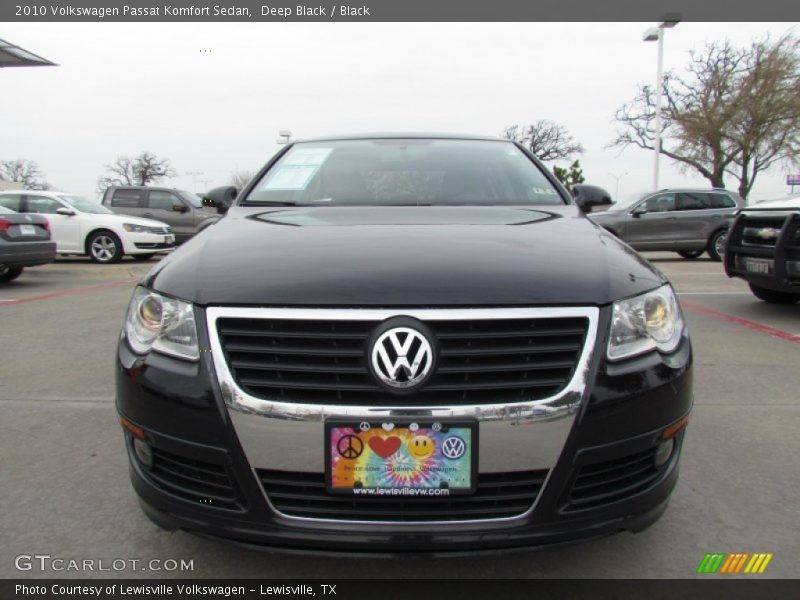 Deep Black / Black 2010 Volkswagen Passat Komfort Sedan