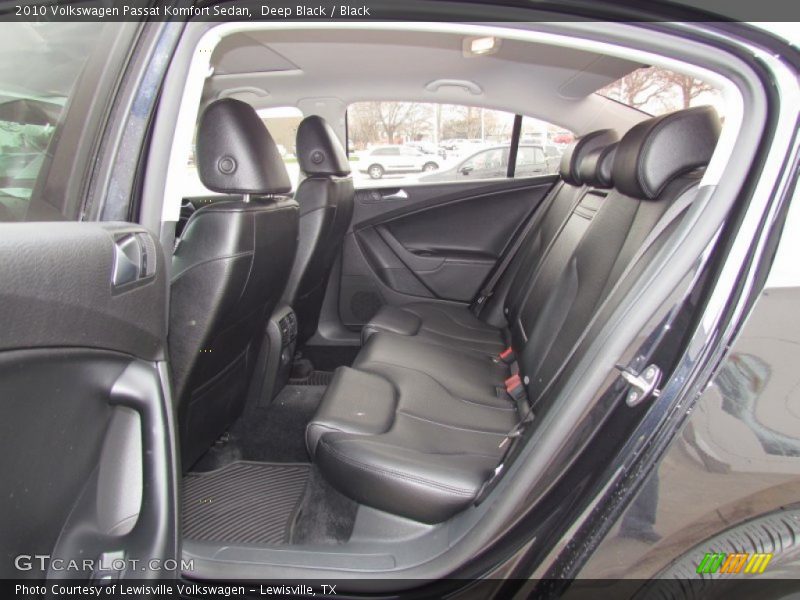 Deep Black / Black 2010 Volkswagen Passat Komfort Sedan