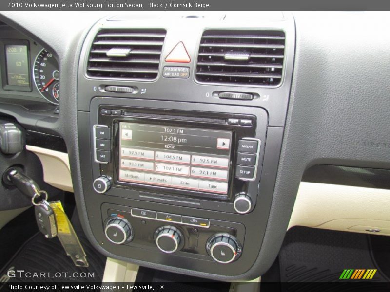 Black / Cornsilk Beige 2010 Volkswagen Jetta Wolfsburg Edition Sedan