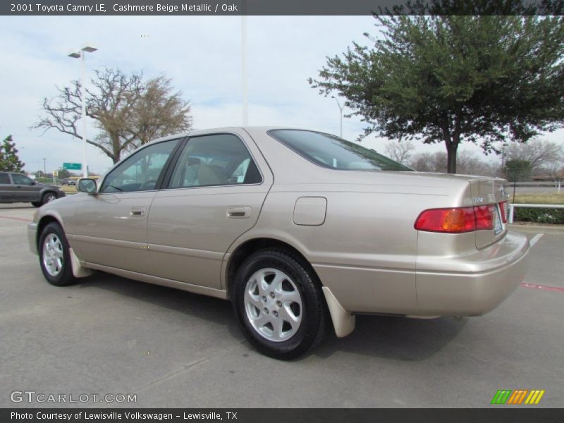 Cashmere Beige Metallic / Oak 2001 Toyota Camry LE