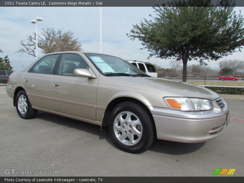 Cashmere Beige Metallic / Oak 2001 Toyota Camry LE