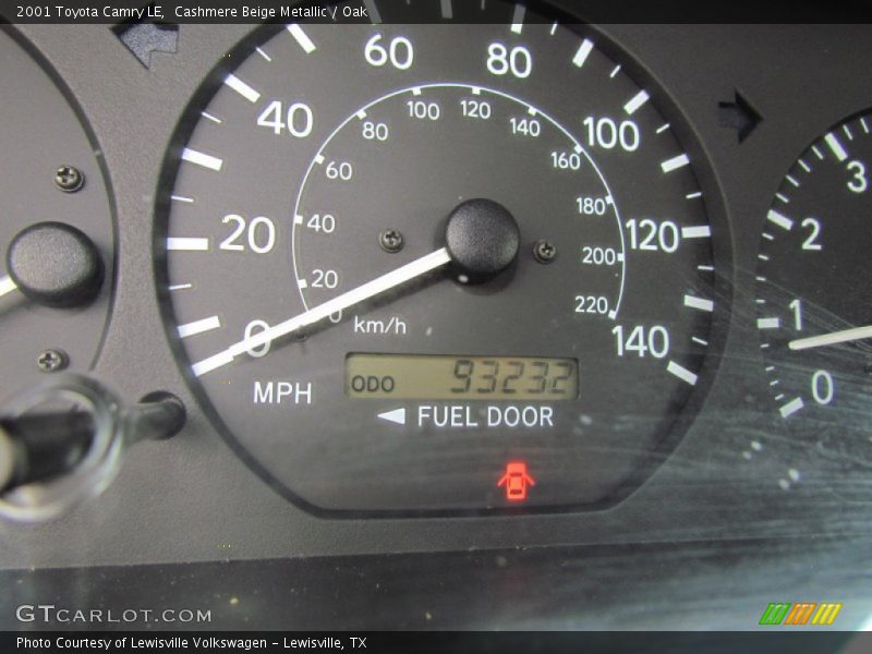 Cashmere Beige Metallic / Oak 2001 Toyota Camry LE
