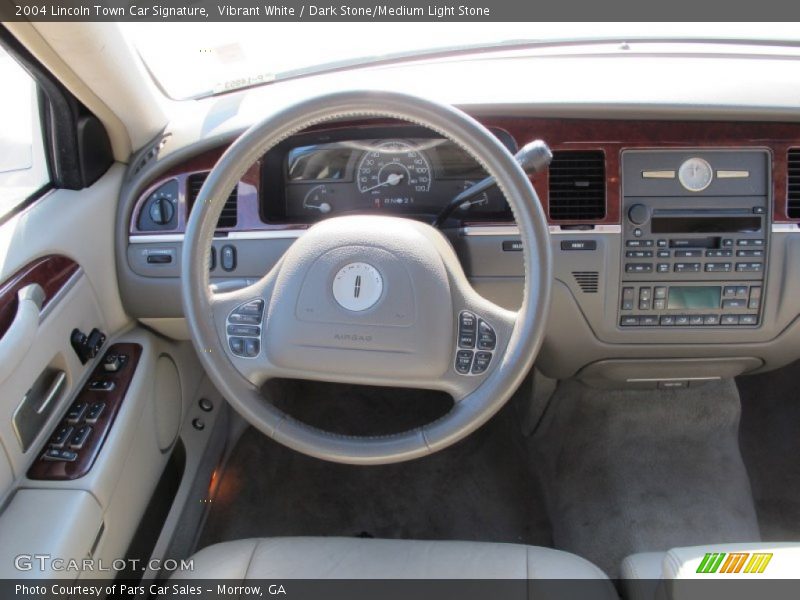 Vibrant White / Dark Stone/Medium Light Stone 2004 Lincoln Town Car Signature