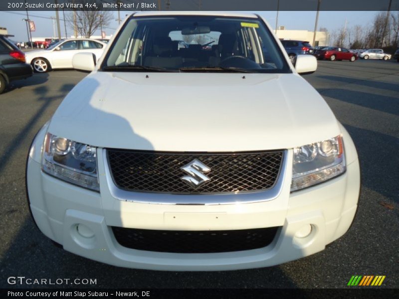 White Pearl / Black 2007 Suzuki Grand Vitara 4x4