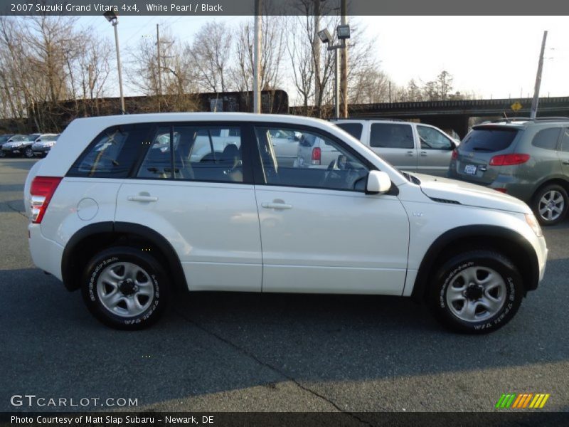 White Pearl / Black 2007 Suzuki Grand Vitara 4x4