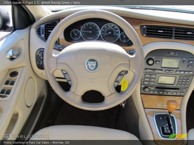 Dashboard of 2003 X-Type 2.5