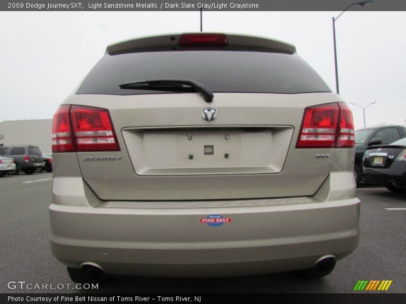 Light Sandstone Metallic / Dark Slate Gray/Light Graystone 2009 Dodge Journey SXT