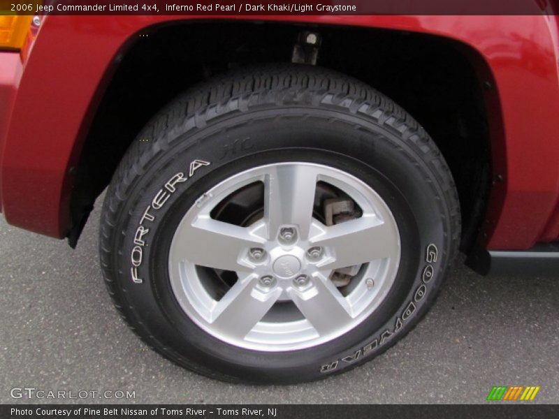 Inferno Red Pearl / Dark Khaki/Light Graystone 2006 Jeep Commander Limited 4x4
