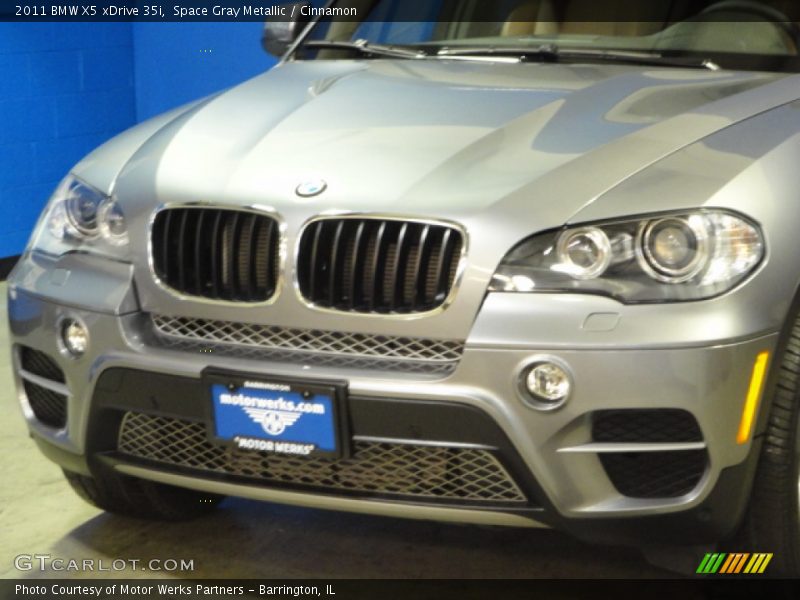 Space Gray Metallic / Cinnamon 2011 BMW X5 xDrive 35i