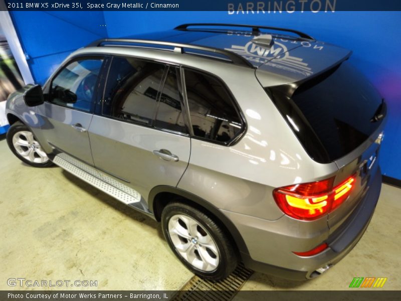 Space Gray Metallic / Cinnamon 2011 BMW X5 xDrive 35i
