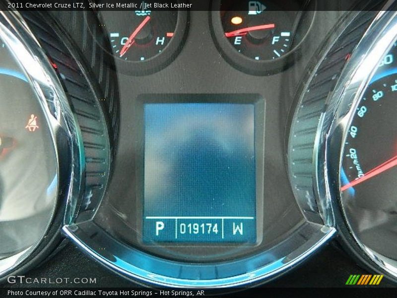 Silver Ice Metallic / Jet Black Leather 2011 Chevrolet Cruze LTZ
