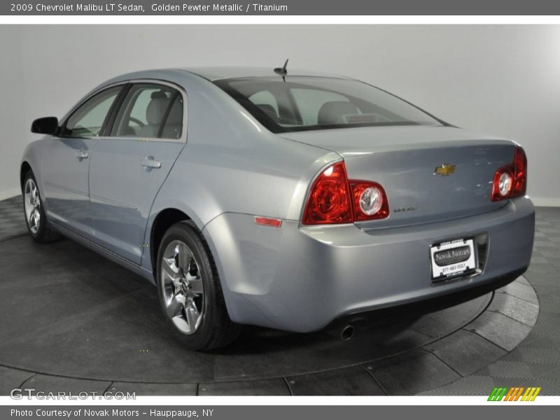 Golden Pewter Metallic / Titanium 2009 Chevrolet Malibu LT Sedan