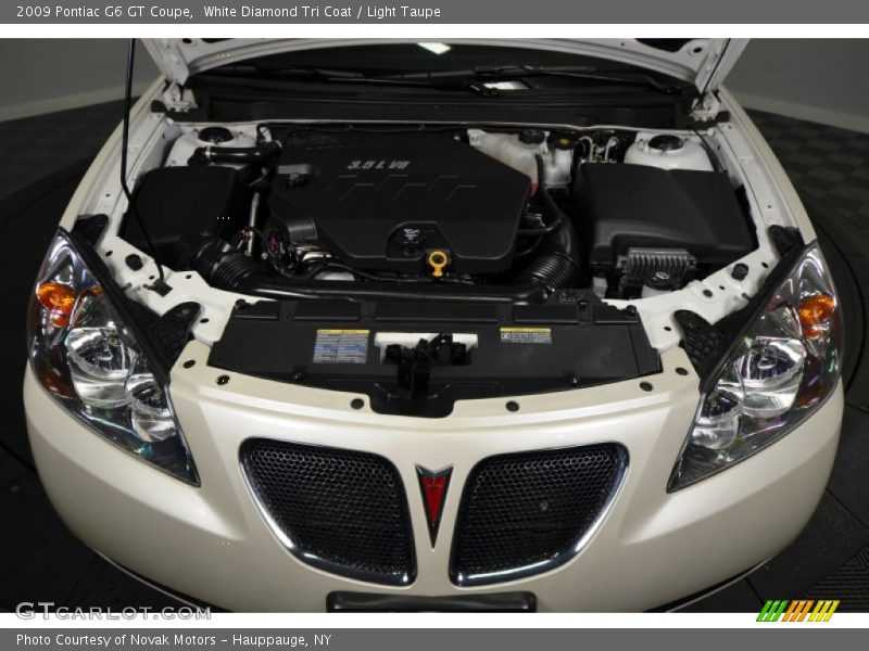 White Diamond Tri Coat / Light Taupe 2009 Pontiac G6 GT Coupe