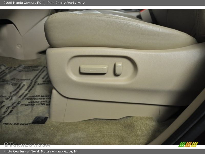 Dark Cherry Pearl / Ivory 2008 Honda Odyssey EX-L