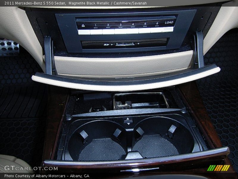 Magnetite Black Metallic / Cashmere/Savanah 2011 Mercedes-Benz S 550 Sedan
