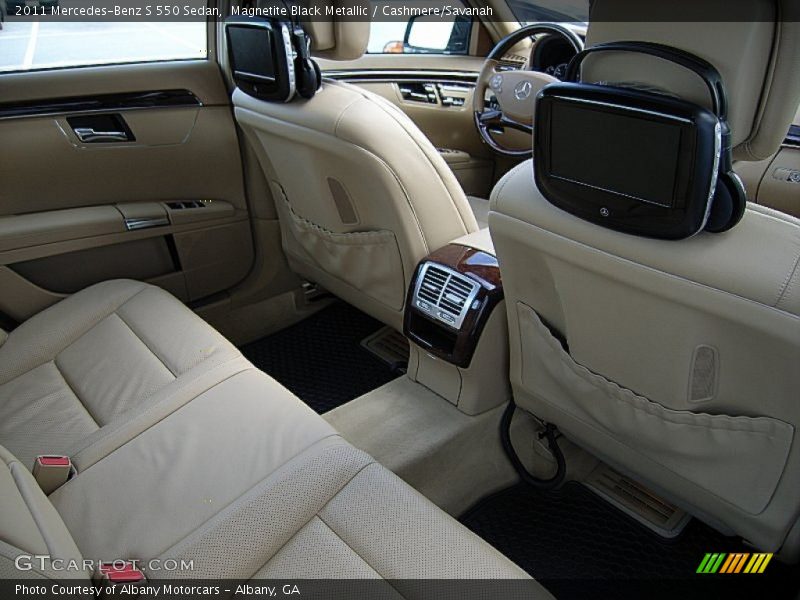 Magnetite Black Metallic / Cashmere/Savanah 2011 Mercedes-Benz S 550 Sedan