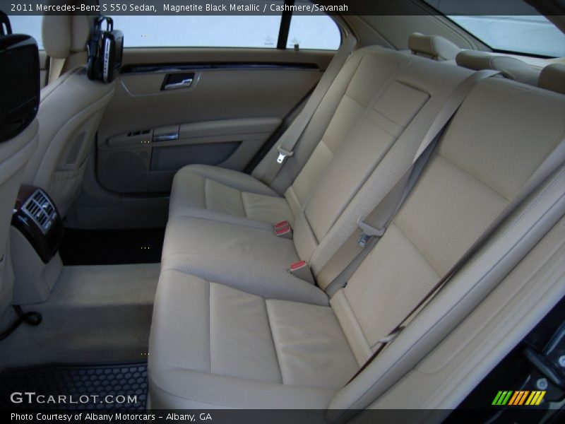 Magnetite Black Metallic / Cashmere/Savanah 2011 Mercedes-Benz S 550 Sedan