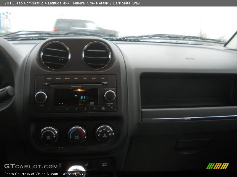 Mineral Gray Metallic / Dark Slate Gray 2011 Jeep Compass 2.4 Latitude 4x4