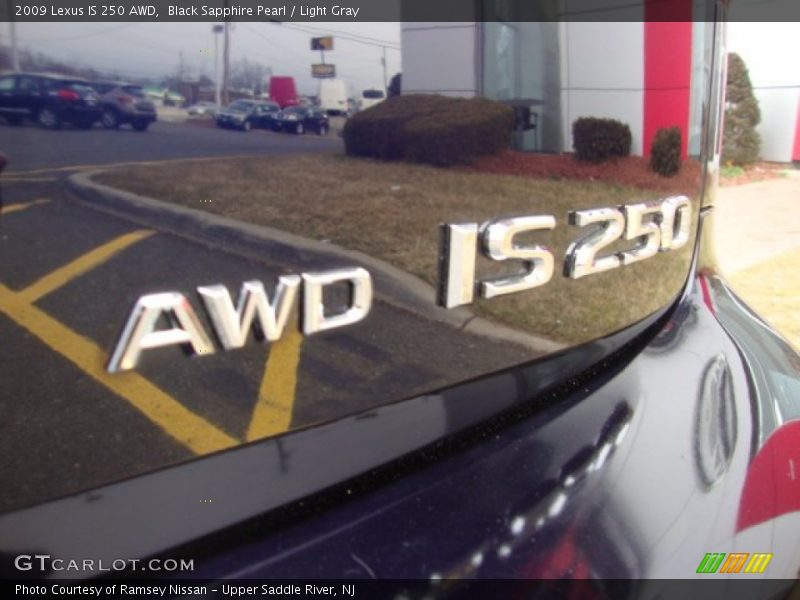 Black Sapphire Pearl / Light Gray 2009 Lexus IS 250 AWD