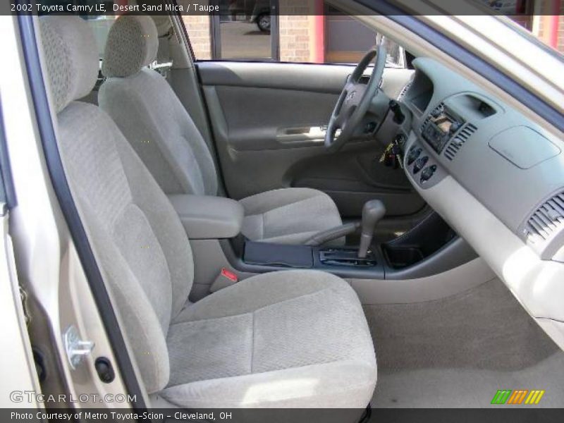 Desert Sand Mica / Taupe 2002 Toyota Camry LE