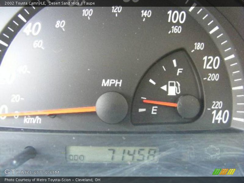 Desert Sand Mica / Taupe 2002 Toyota Camry LE