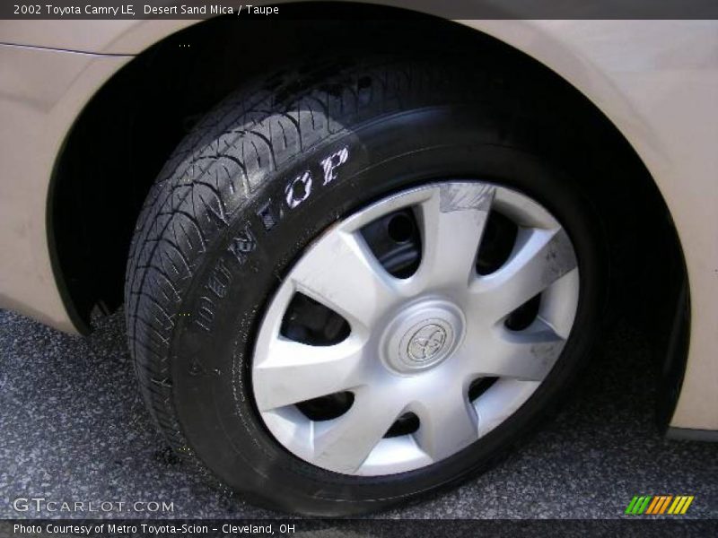 Desert Sand Mica / Taupe 2002 Toyota Camry LE
