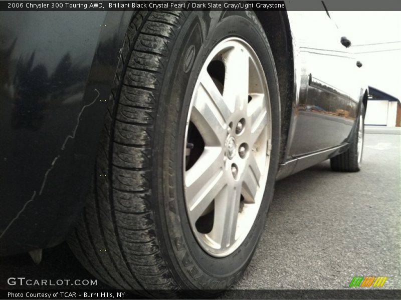 Brilliant Black Crystal Pearl / Dark Slate Gray/Light Graystone 2006 Chrysler 300 Touring AWD
