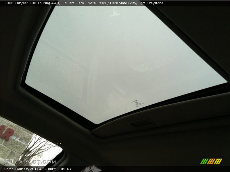 Brilliant Black Crystal Pearl / Dark Slate Gray/Light Graystone 2006 Chrysler 300 Touring AWD