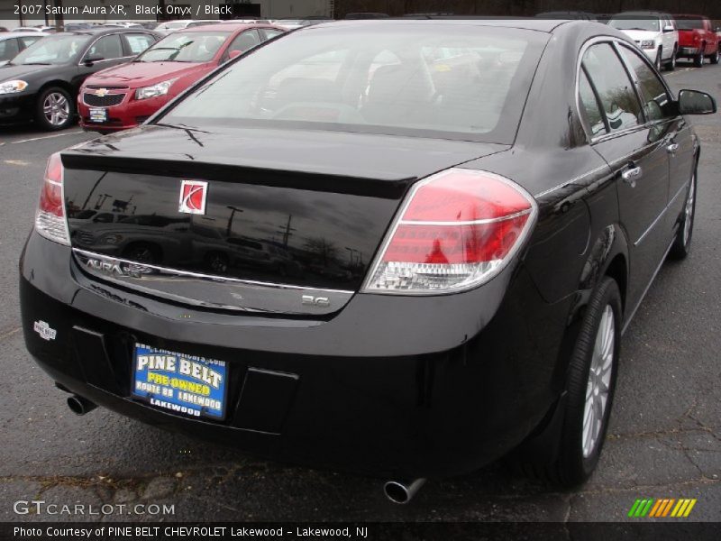 Black Onyx / Black 2007 Saturn Aura XR