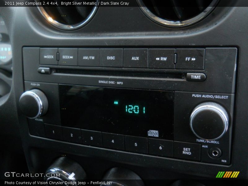 Bright Silver Metallic / Dark Slate Gray 2011 Jeep Compass 2.4 4x4