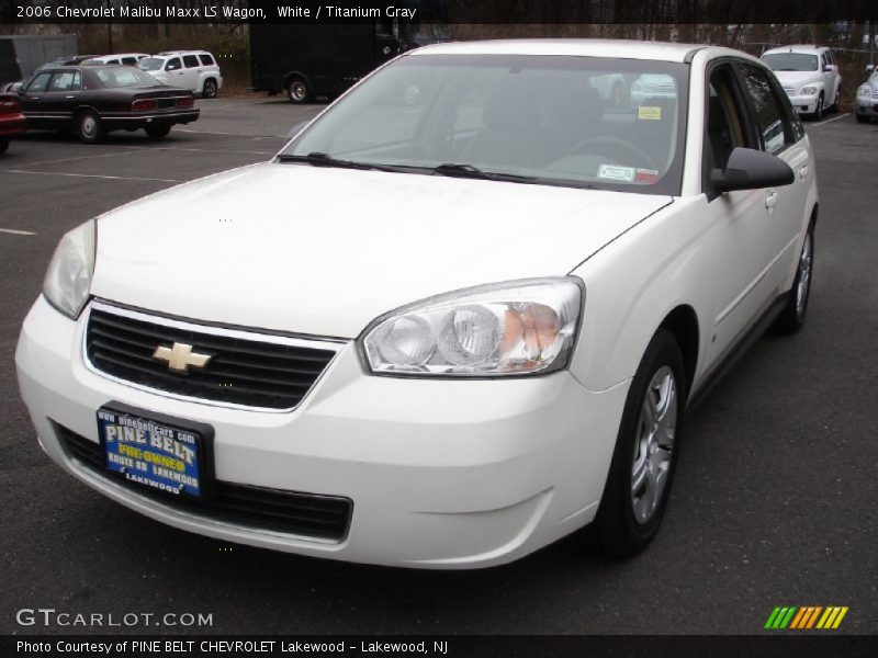 White / Titanium Gray 2006 Chevrolet Malibu Maxx LS Wagon