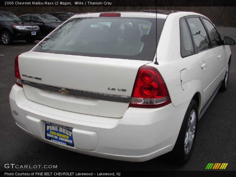 White / Titanium Gray 2006 Chevrolet Malibu Maxx LS Wagon