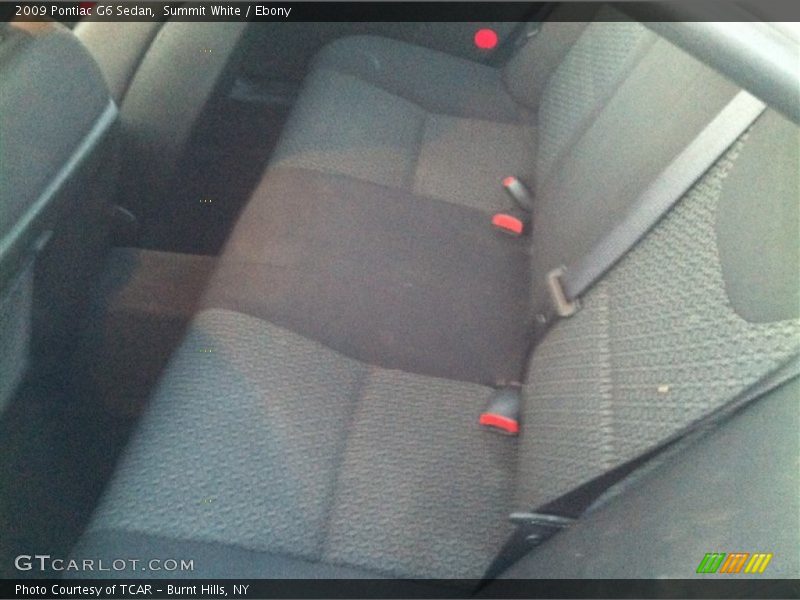 Summit White / Ebony 2009 Pontiac G6 Sedan