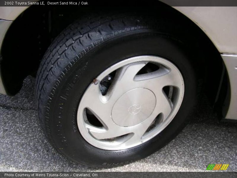 Desert Sand Mica / Oak 2002 Toyota Sienna LE