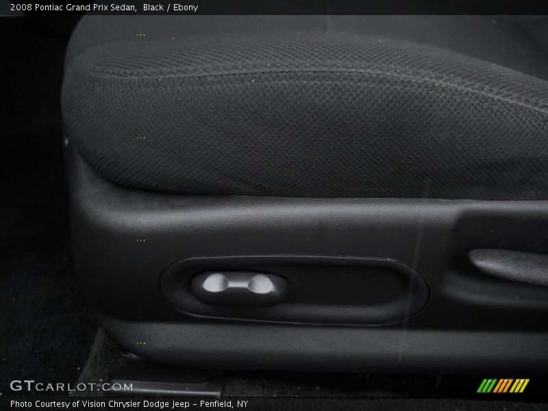Black / Ebony 2008 Pontiac Grand Prix Sedan