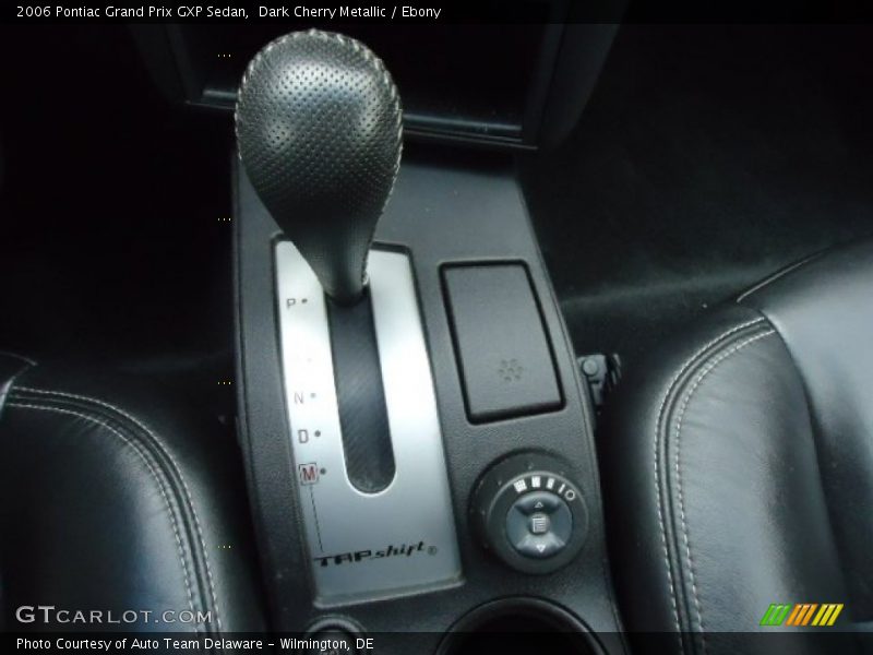  2006 Grand Prix GXP Sedan 4 Speed Automatic Shifter
