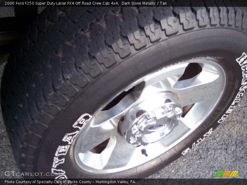 Dark Stone Metallic / Tan 2006 Ford F250 Super Duty Lariat FX4 Off Road Crew Cab 4x4