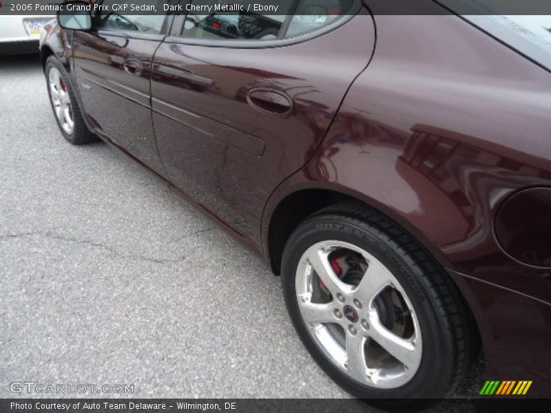 Dark Cherry Metallic / Ebony 2006 Pontiac Grand Prix GXP Sedan