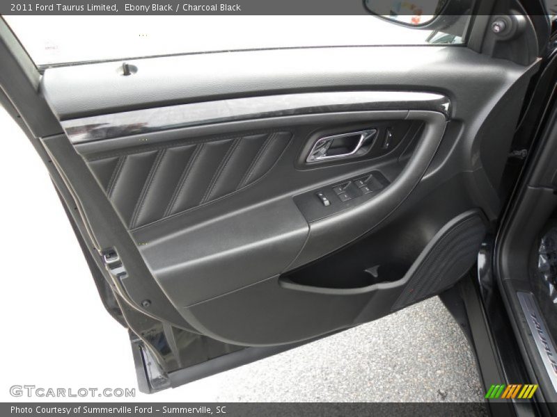 Ebony Black / Charcoal Black 2011 Ford Taurus Limited
