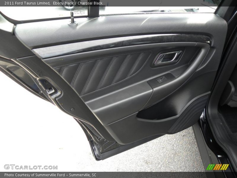 Ebony Black / Charcoal Black 2011 Ford Taurus Limited