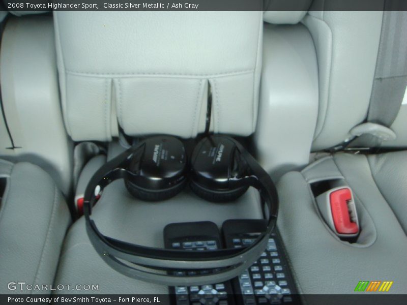 Classic Silver Metallic / Ash Gray 2008 Toyota Highlander Sport