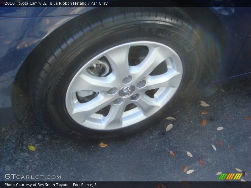 Blue Ribbon Metallic / Ash Gray 2010 Toyota Camry LE