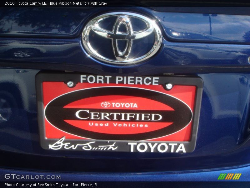 Blue Ribbon Metallic / Ash Gray 2010 Toyota Camry LE