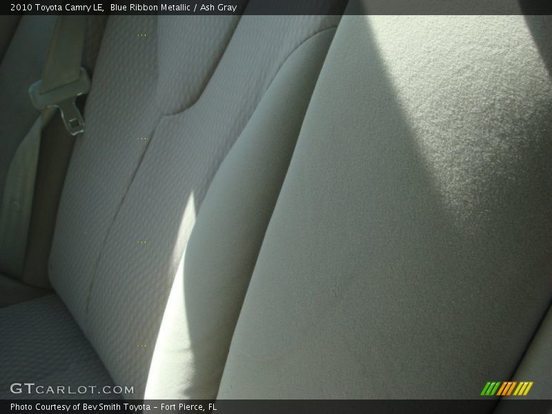 Blue Ribbon Metallic / Ash Gray 2010 Toyota Camry LE