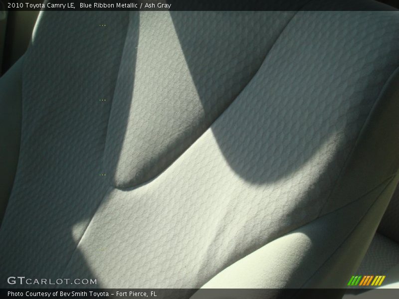Blue Ribbon Metallic / Ash Gray 2010 Toyota Camry LE