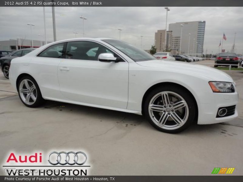 Ibis White / Black 2012 Audi S5 4.2 FSI quattro Coupe