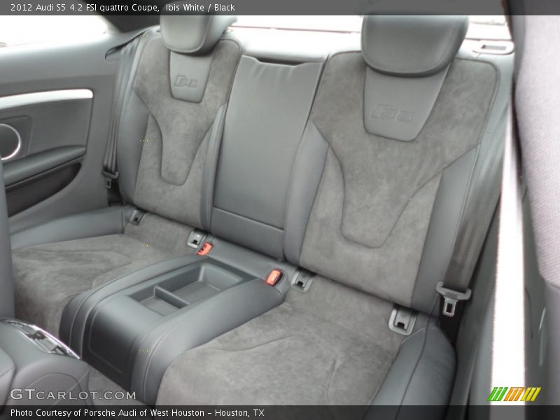 Ibis White / Black 2012 Audi S5 4.2 FSI quattro Coupe
