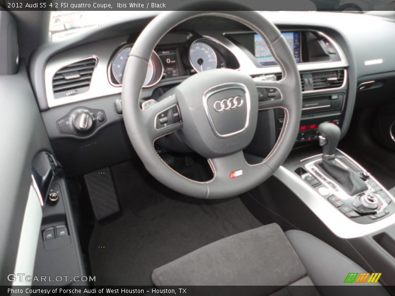 Ibis White / Black 2012 Audi S5 4.2 FSI quattro Coupe