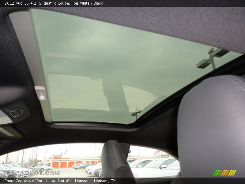 Ibis White / Black 2012 Audi S5 4.2 FSI quattro Coupe