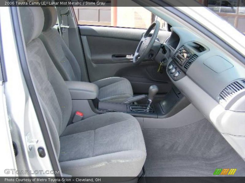 Lunar Mist Metallic / Stone Gray 2006 Toyota Camry LE